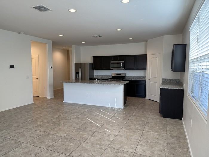 3112 N 310th Ln - Photo 3 of 15