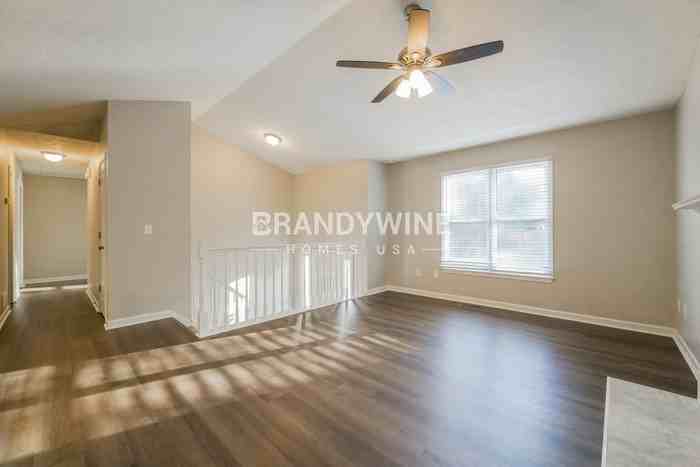 403 Chippewa Dr Se - Photo 3 of 18