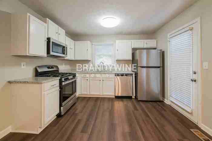 403 Chippewa Dr Se - Photo 6 of 18