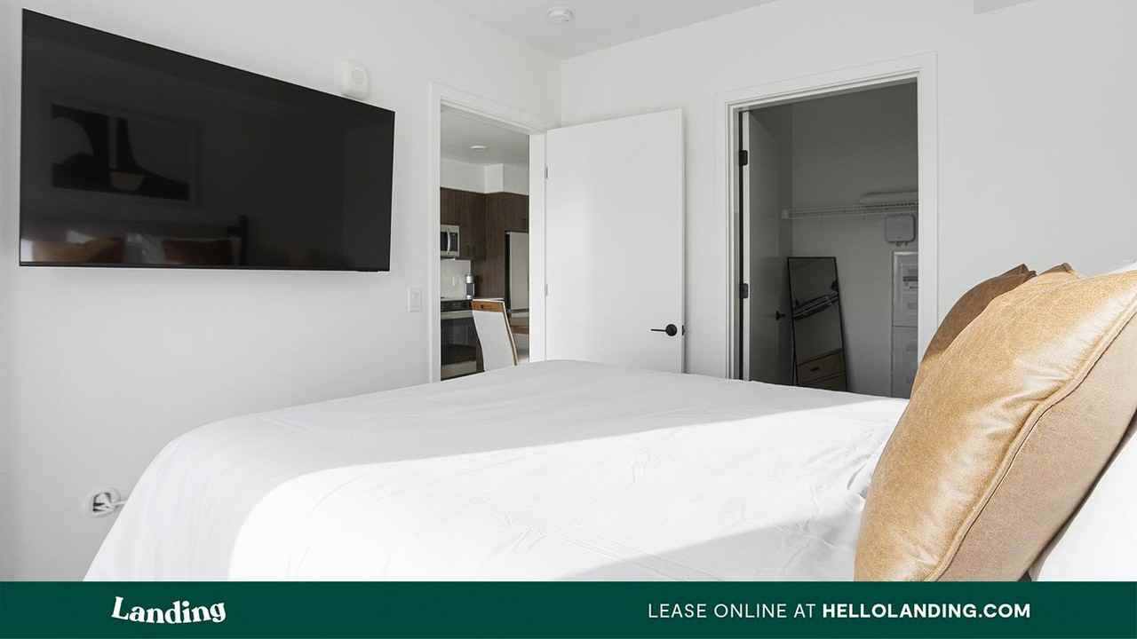 8511 15th Avenue NW - Photo 5 of 50