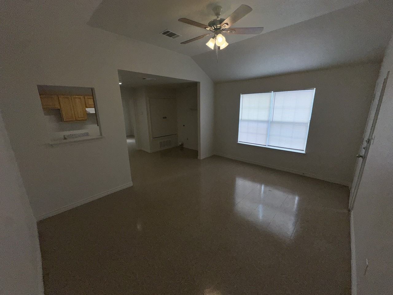 915 South 22nd Street #B - Photo 6 of 11