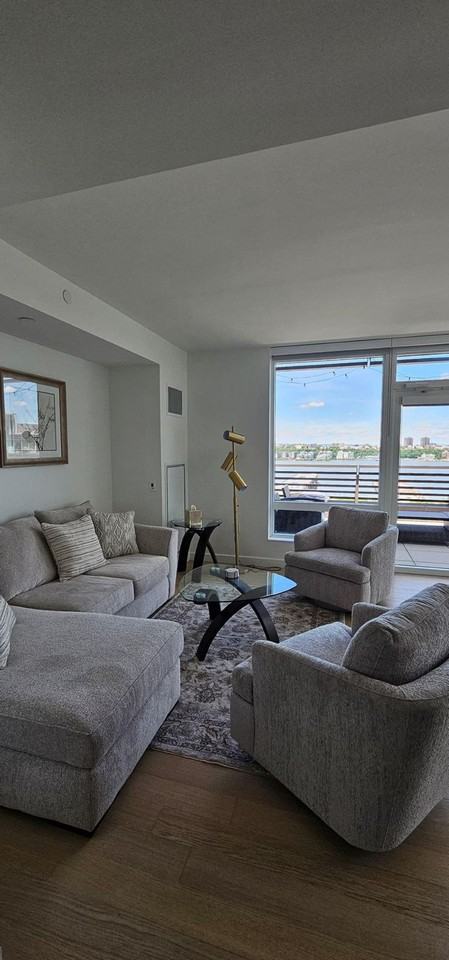 646 11th Ave #1461705P - Photo 4 of 10