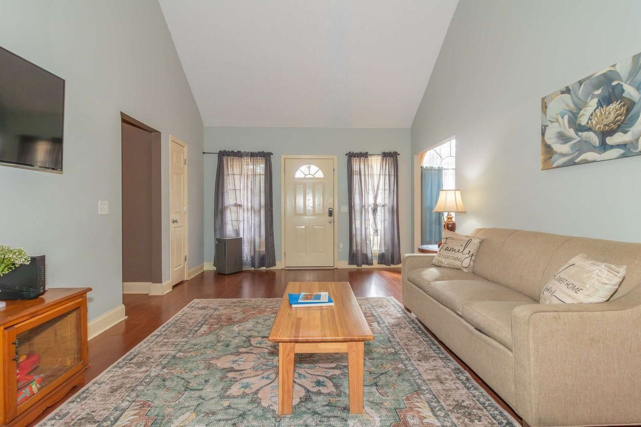 4235 King Arthur Pl #1043511P - Photo 3 of 50