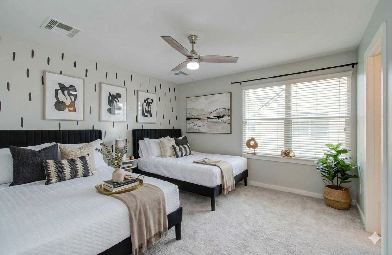 5336 Darling St #1225767P - Photo 6 of 23