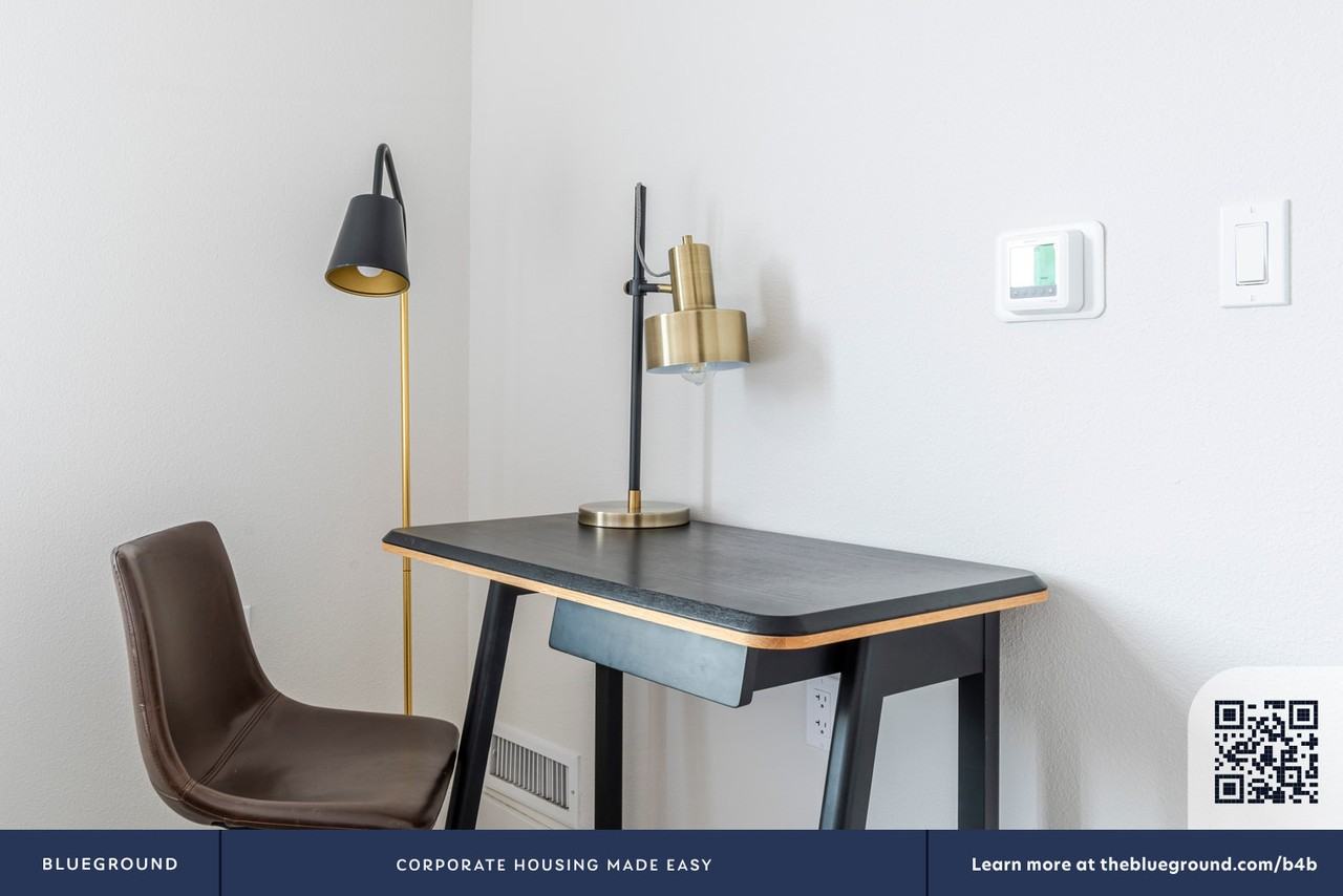 1698 University Ave #2125 - Photo 6 of 27