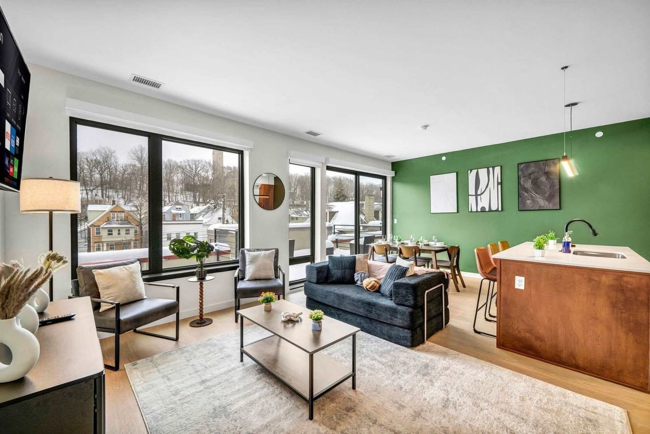 2189 Cornell Rd #1386541P - Photo 2 of 50