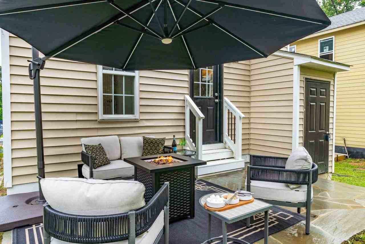 2400 Hinton St #1436138P - Photo 5 of 32