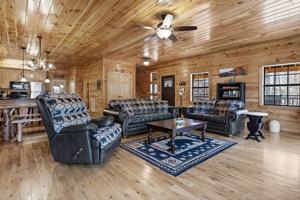 featured image of 224 Dogwood Dr