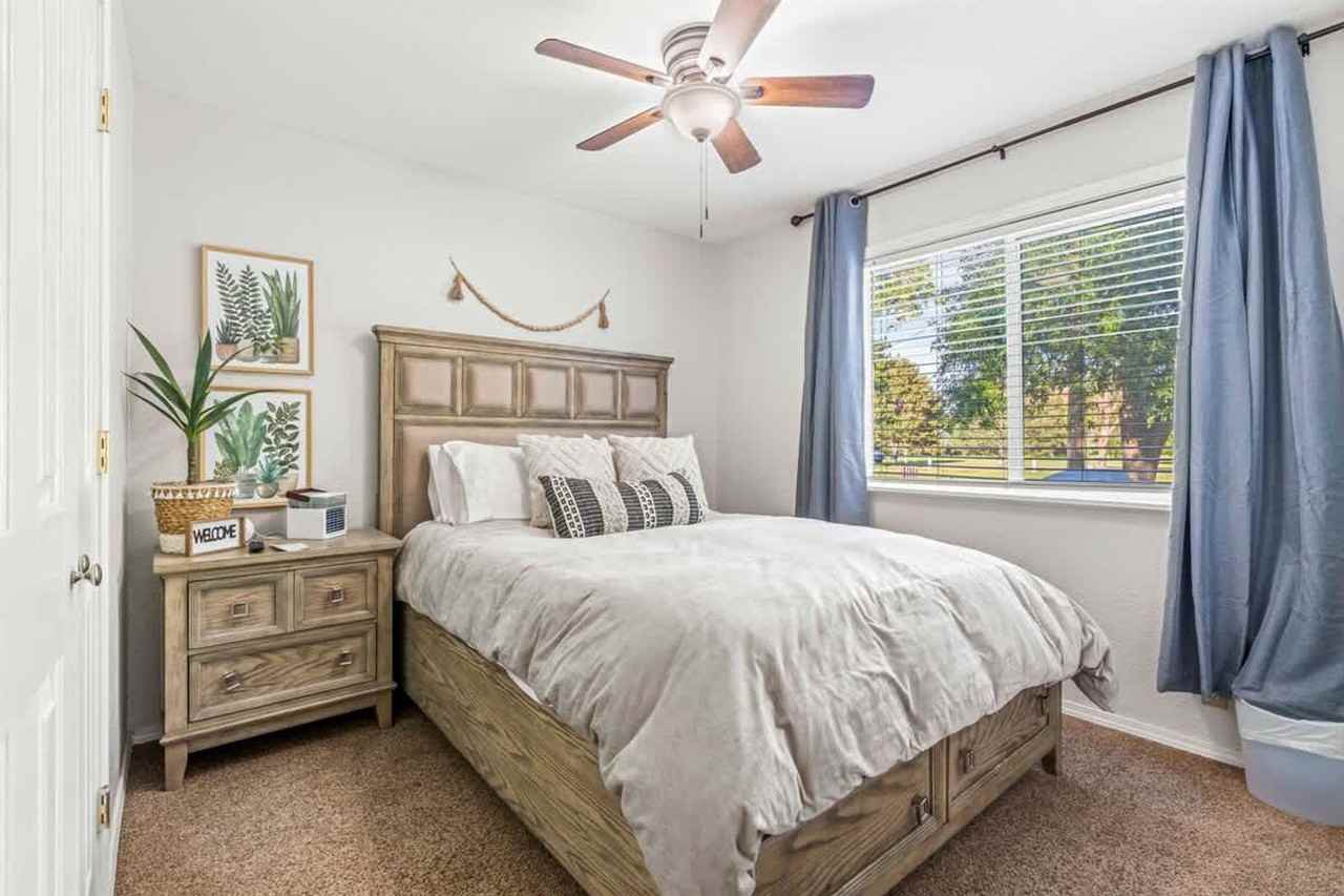 1503 Fairview Ave #1460937P - Photo 6 of 22