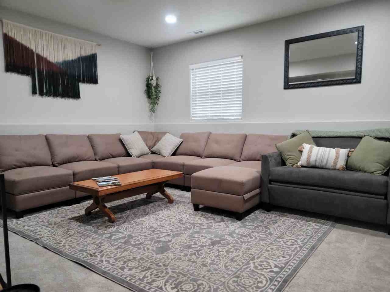 1619 Ruby Ct #1460929P - Photo 3 of 44