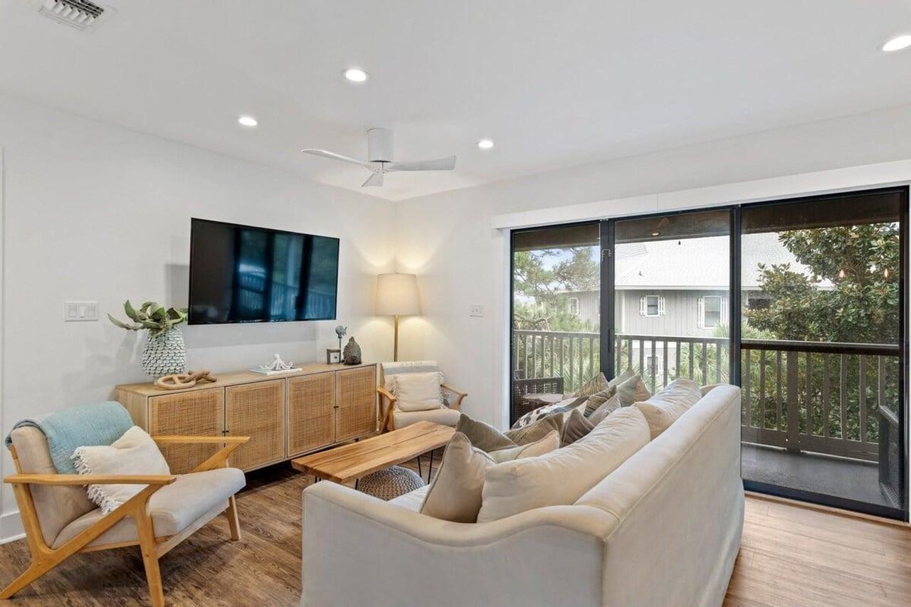 3799 W County Highway 30a #1447128P - Photo 4 of 28