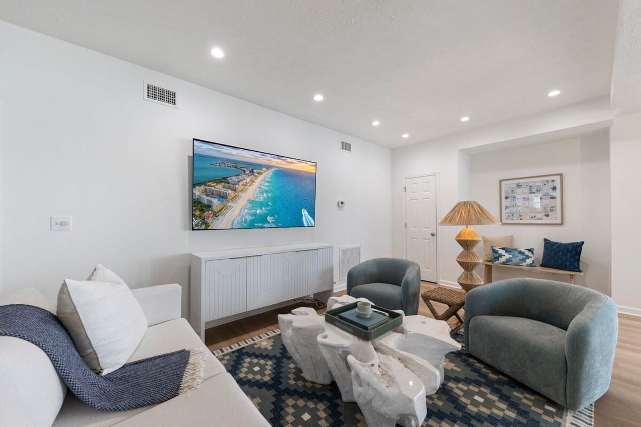 169 Pompano St #1447114P - Photo 2 of 50