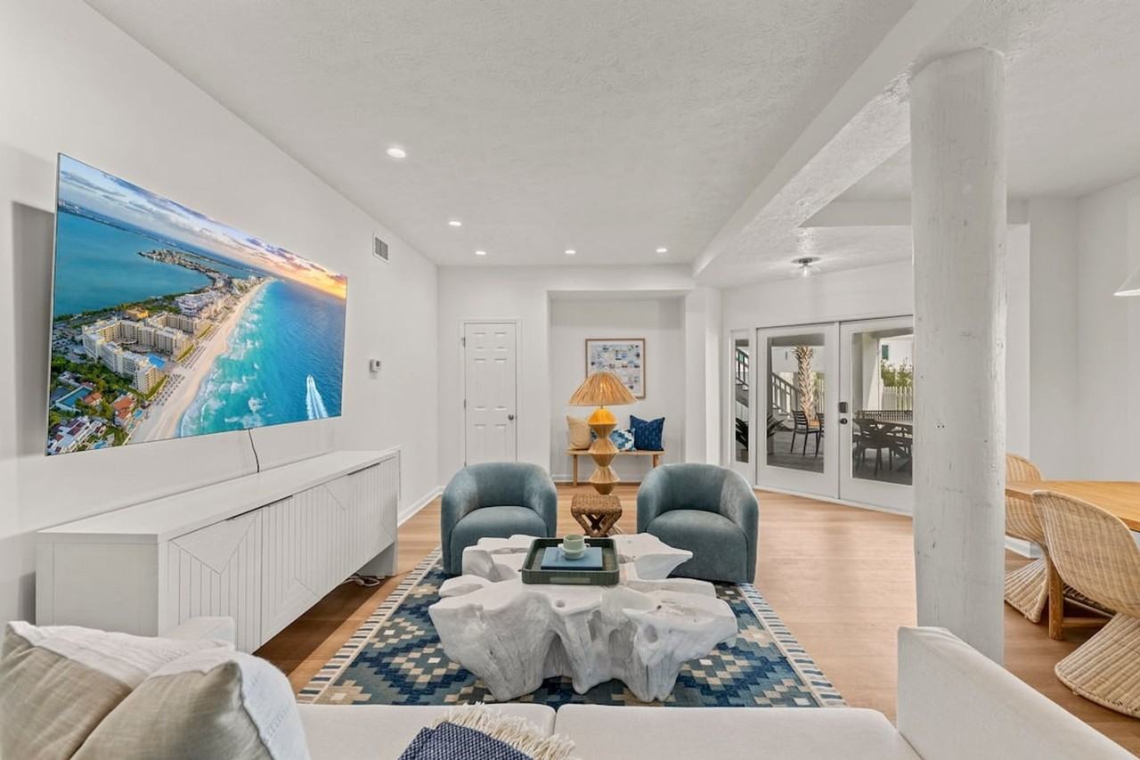 169 Pompano St #1447114P - Photo 3 of 50