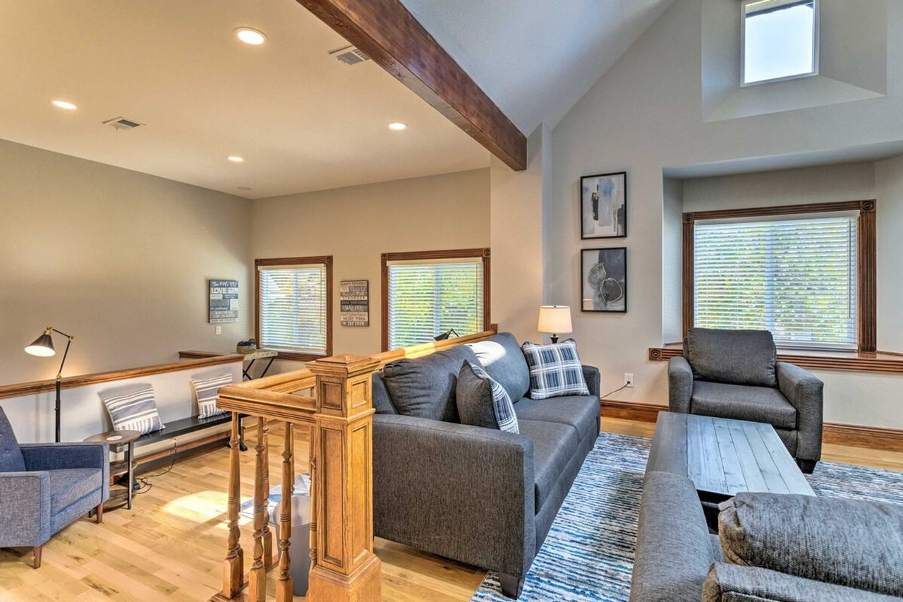 1537 N Williams St #1386213P - Photo 5 of 36