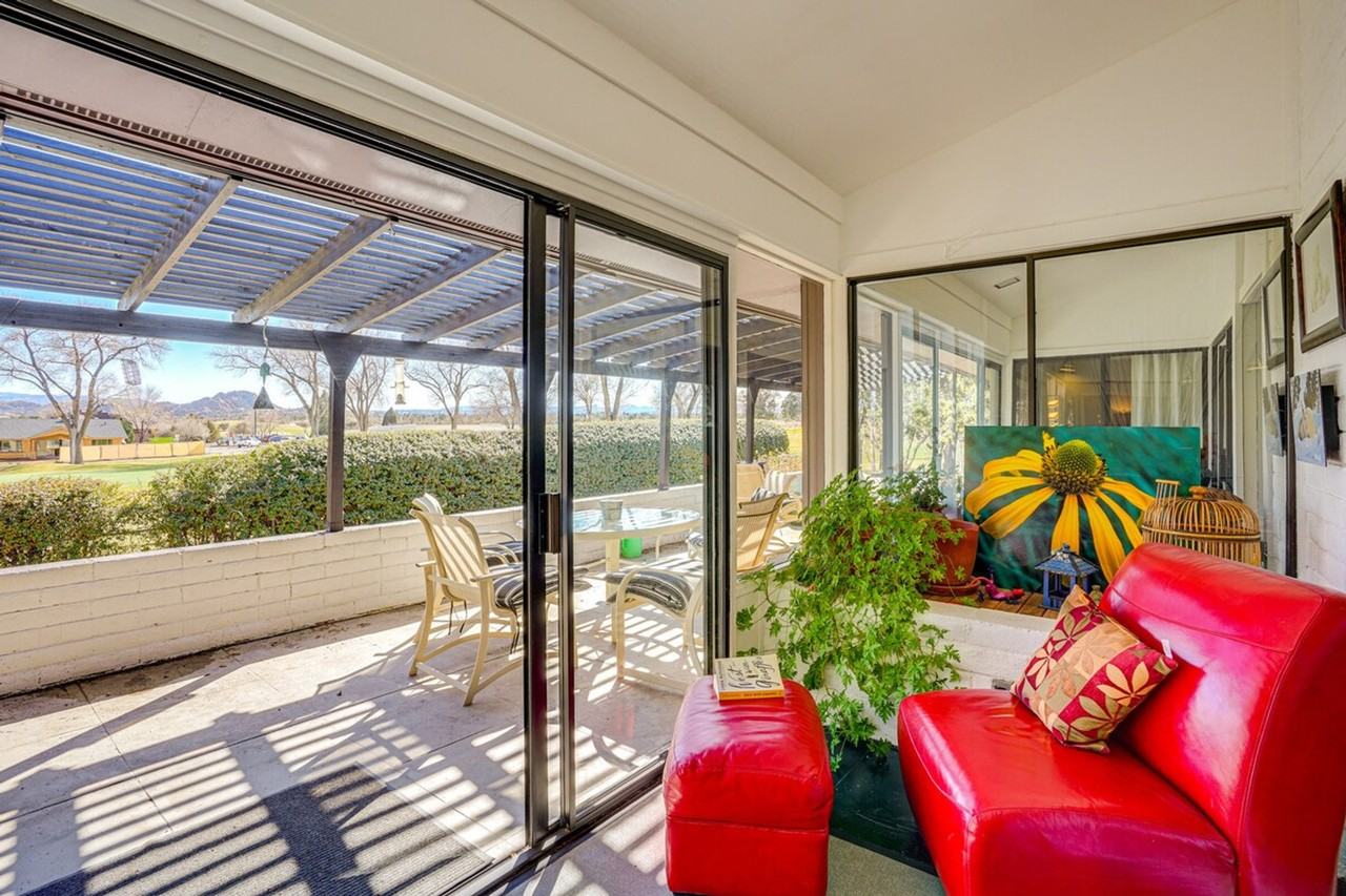 21 Walking Diamond Dr #1385827P - Photo 2 of 29