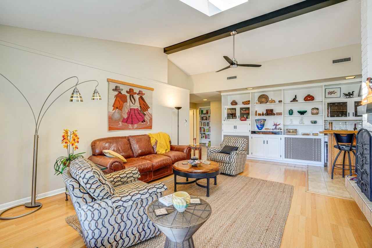 21 Walking Diamond Dr #1385827P - Photo 5 of 29