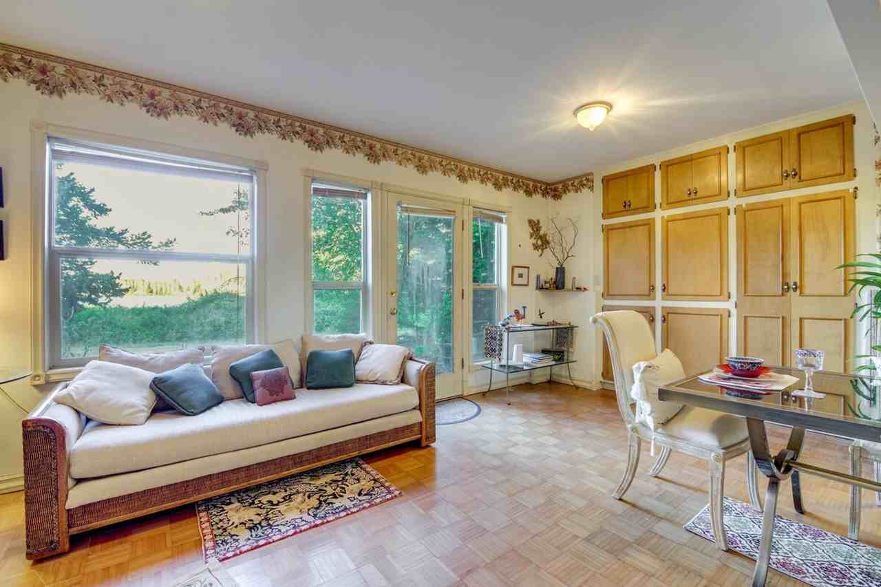 1421 Landes St #1386250P - Photo 2 of 23