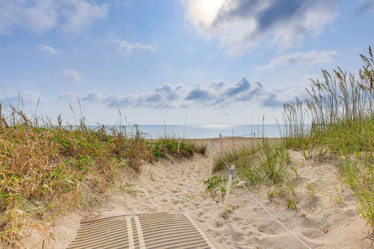 2400 S Ocean Dr #1386095P - Photo 7 of 35