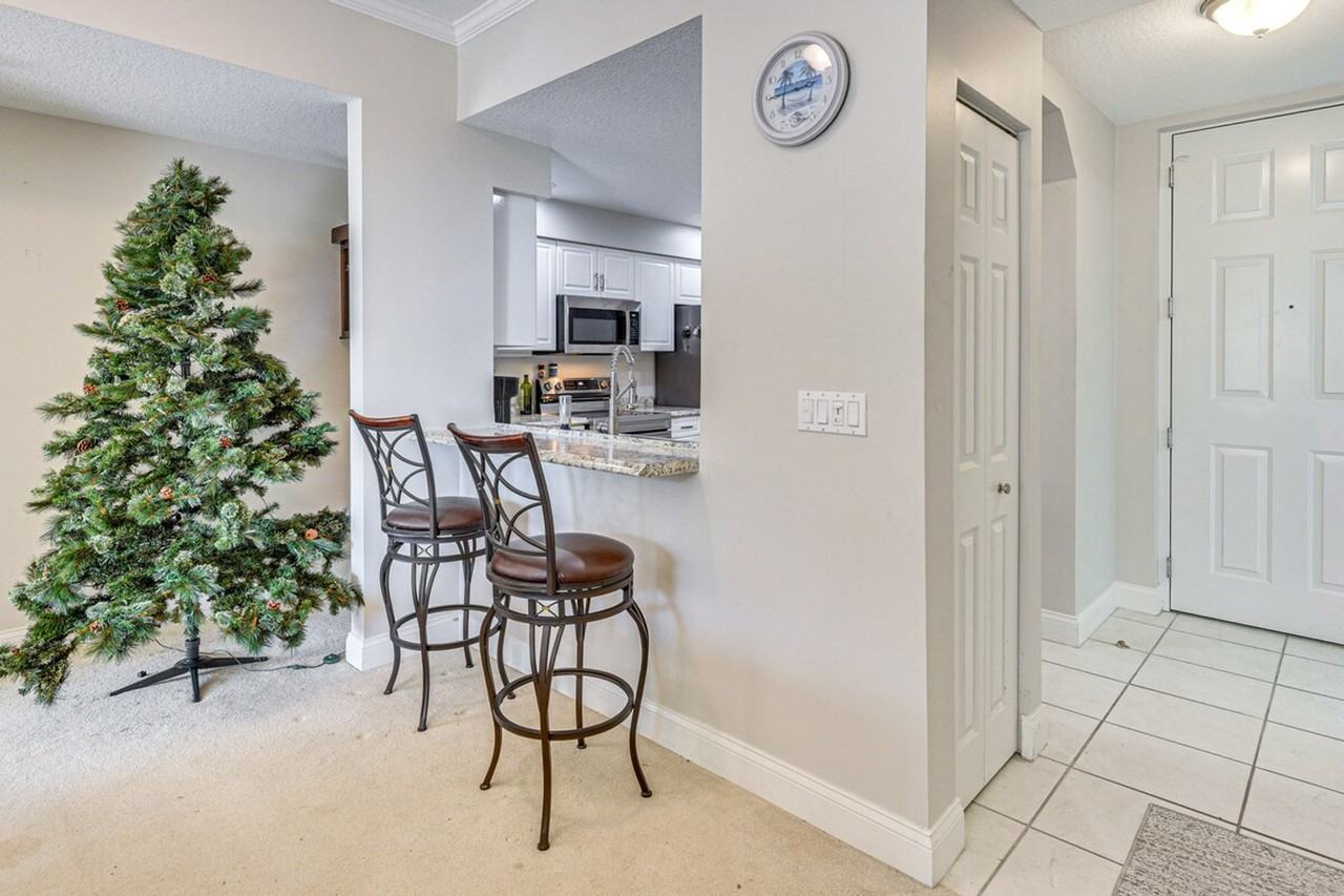 4626 Harbour Village Blvd #1386025P - Photo 4 of 28