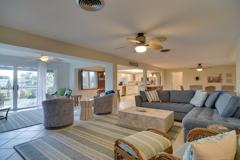 301 N Tessier Dr - Photo 1 of 1