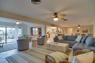 301 N Tessier Dr - Photo 1 of 1