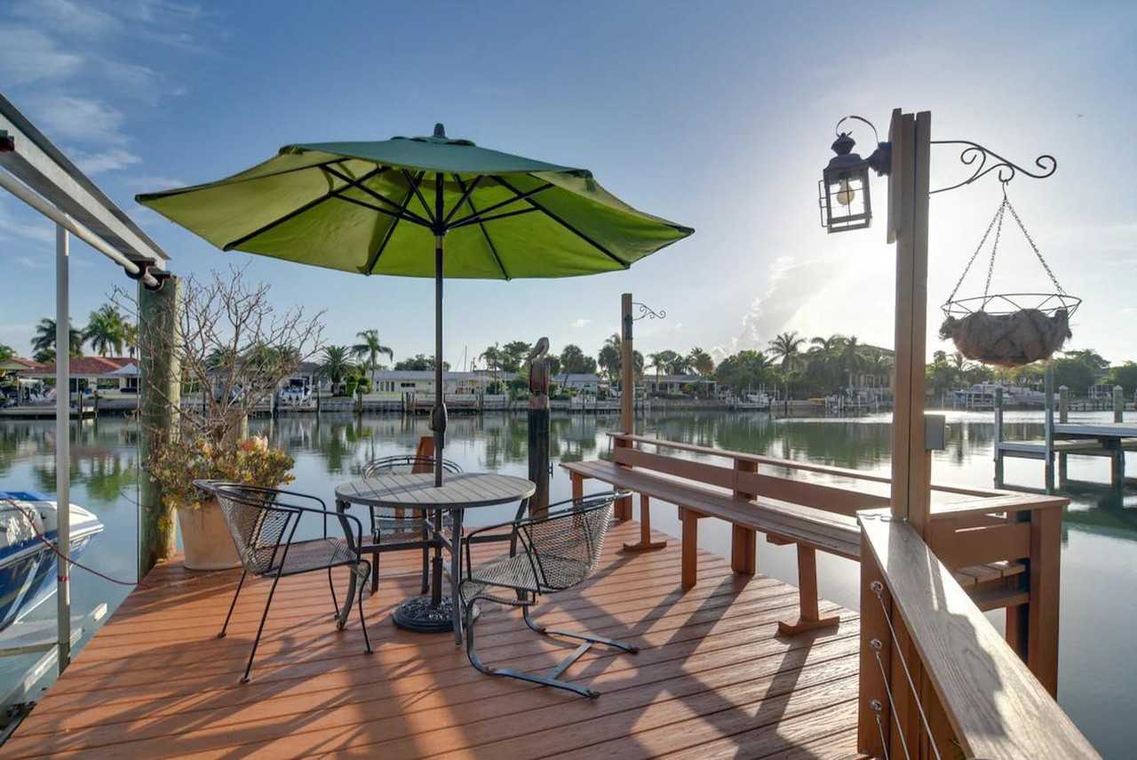 301 N Tessier Dr #1385713P - Photo 6 of 38