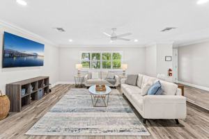 featured image of 1109 Seminole Dr