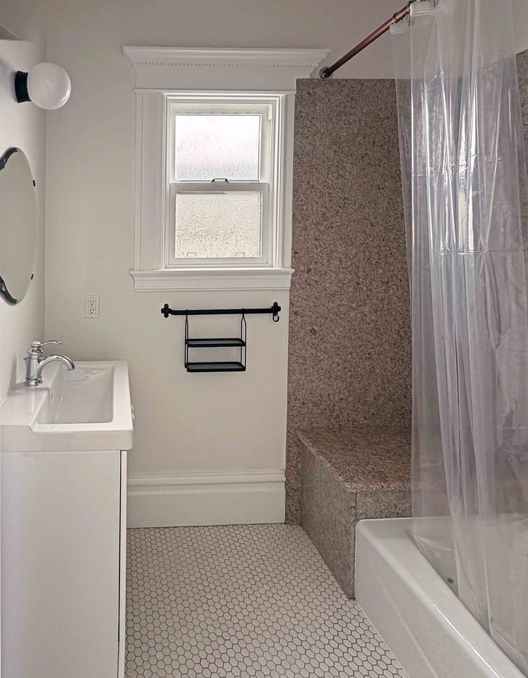 1333 South Van Ness Avenue #B - Photo 4 of 17