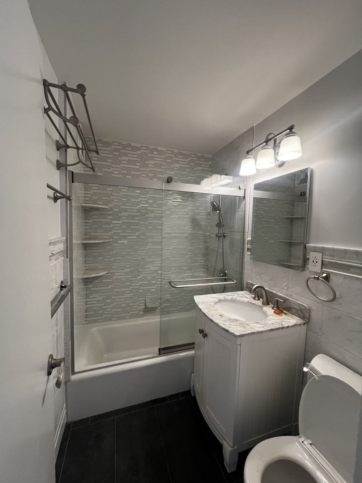 2385 Barker Avenue #5A - Photo 4 of 4