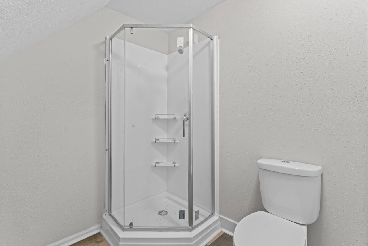 111 S Vine St - Photo 5 of 22