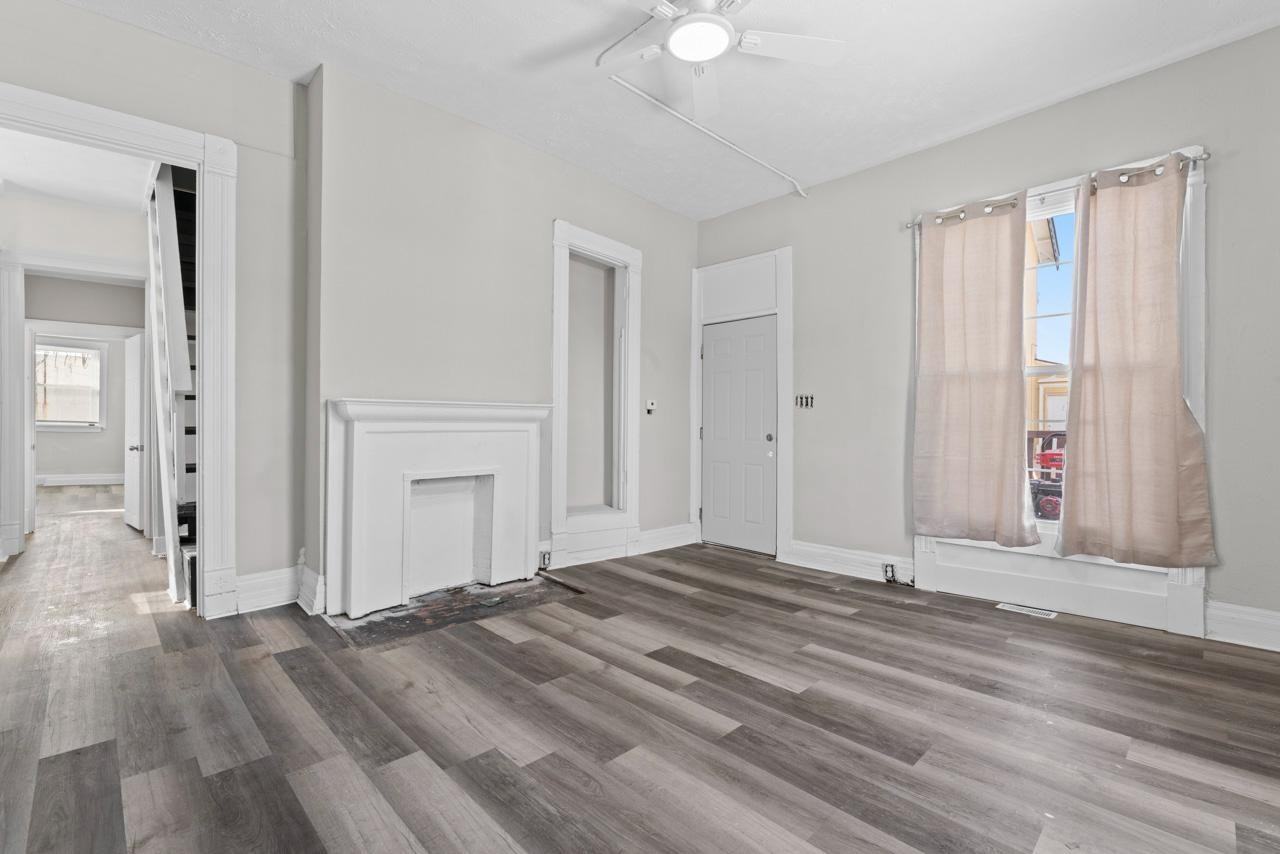 111 S Vine St - Photo 6 of 22