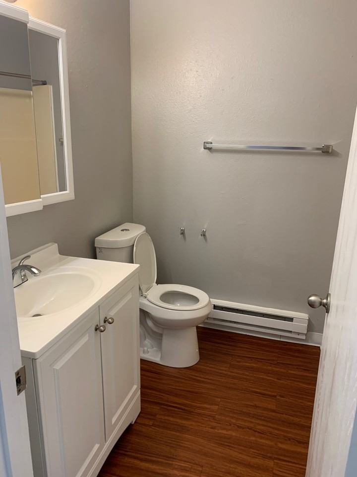 3720 South Thompson Avenue #205 - Photo 6 of 9