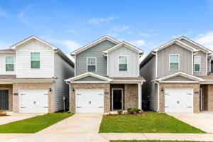 featured image of 6477 Rainbow Row