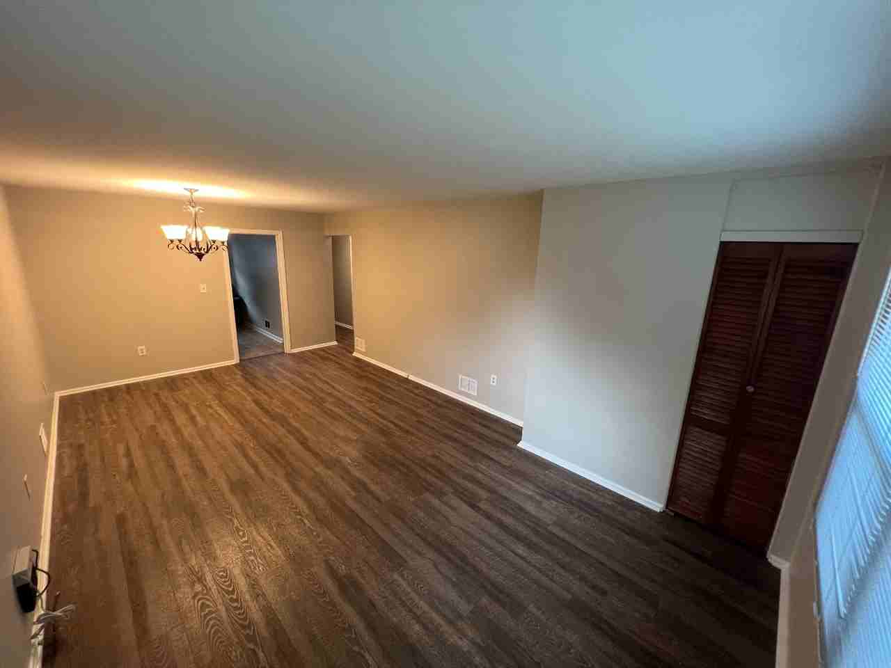 920 Homberg Ave - Photo 3 of 13