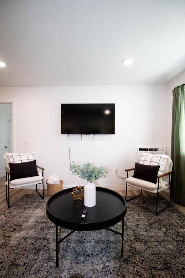 1014 W Quinn Rd Apt 235 - Photo 3 of 20