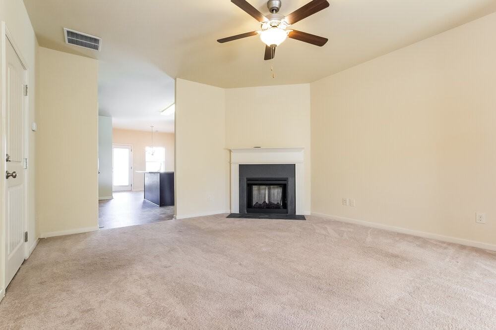 1314 Little Hampton Dr - Photo 2 of 15