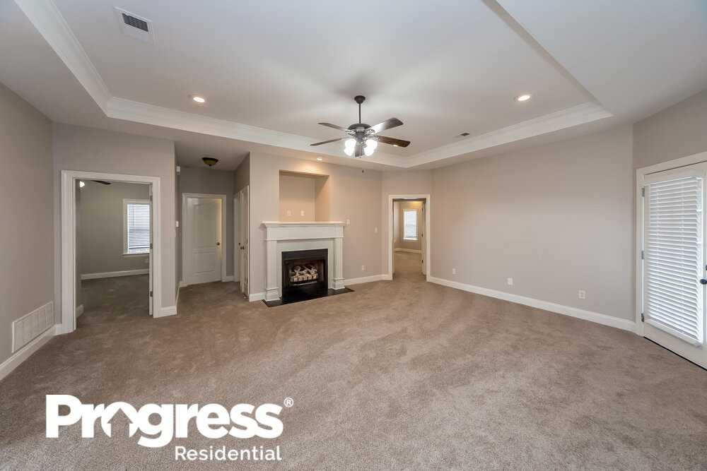 6416 Arbor Lake Dr E - Photo 4 of 17