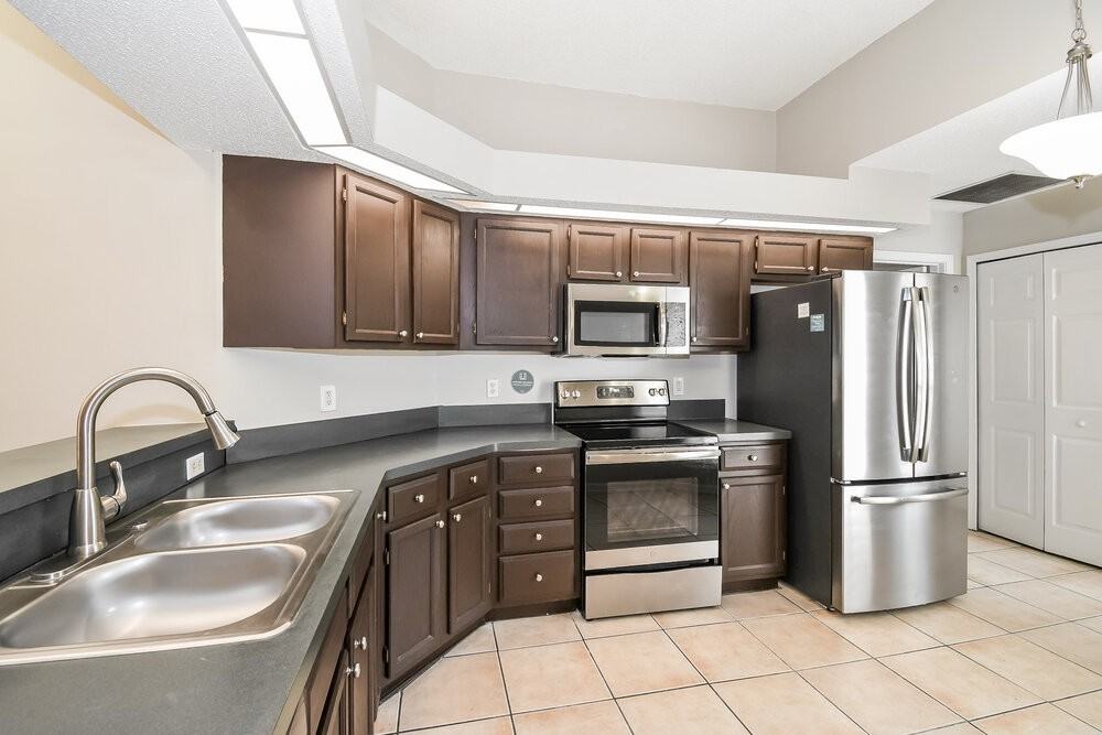 3401 Millcrest Dr - Photo 7 of 16