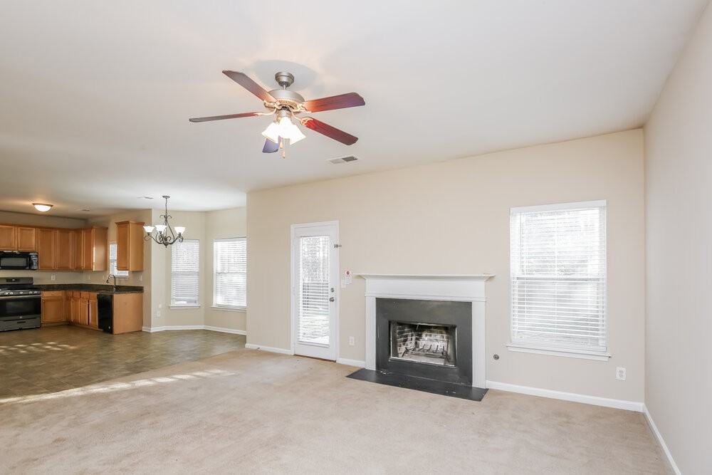 4390 Ambassador Way - Photo 5 of 17