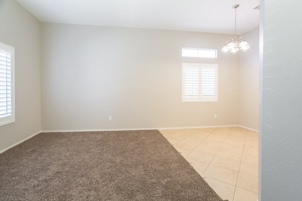 2113 Annbriar Ave - Photo 4 of 20