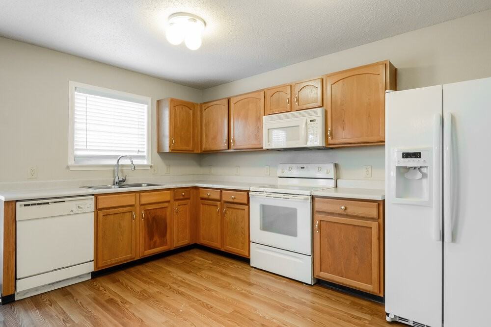 8836 Hosta Way - Photo 7 of 17