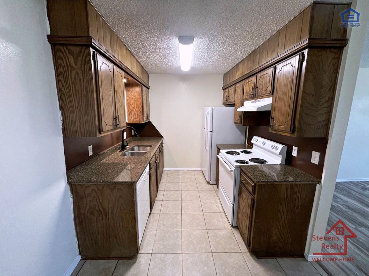 2111 NW Lindy Ave - G1 - Photo 7 of 17