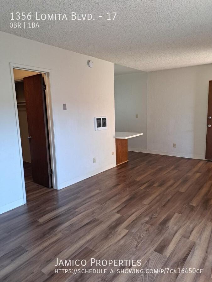 1356 Lomita Blvd #17 - Photo 2 of 14