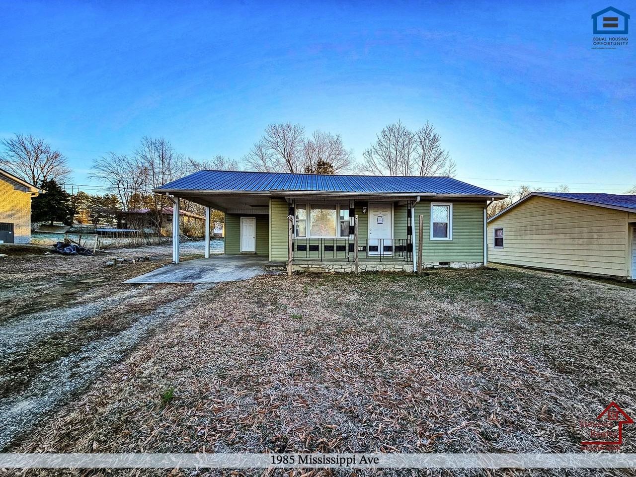 1985 Mississippi Ave - Photo 2 of 16