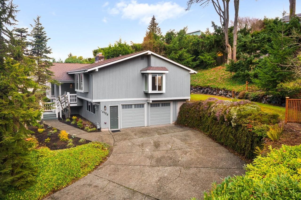 4758 153rd Ave Se - Photo 2 of 29