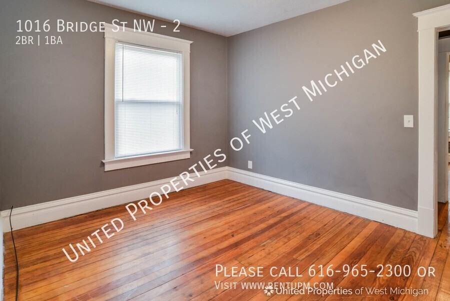 1016 Bridge St Nw #2 - Photo 5 of 14