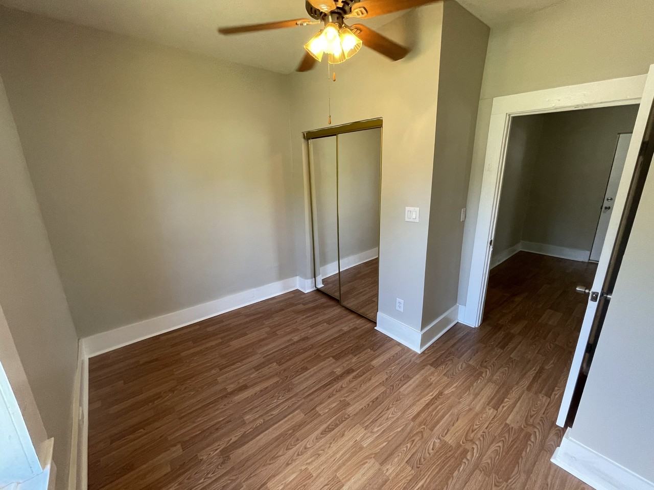 1804 W 5th St - Photo 7 of 14