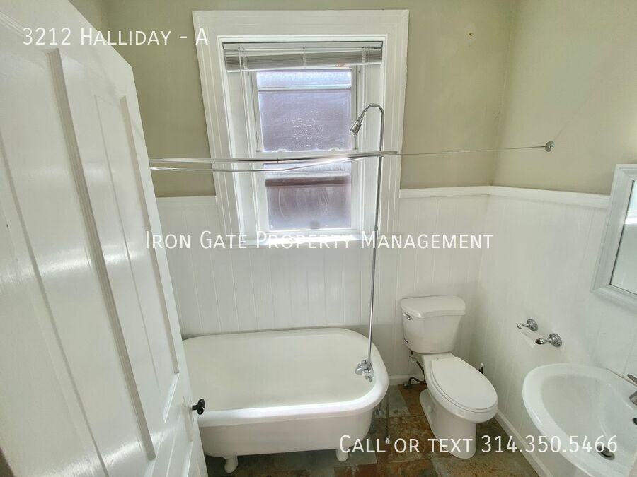 3212 Halliday Ave #A - Photo 7 of 10