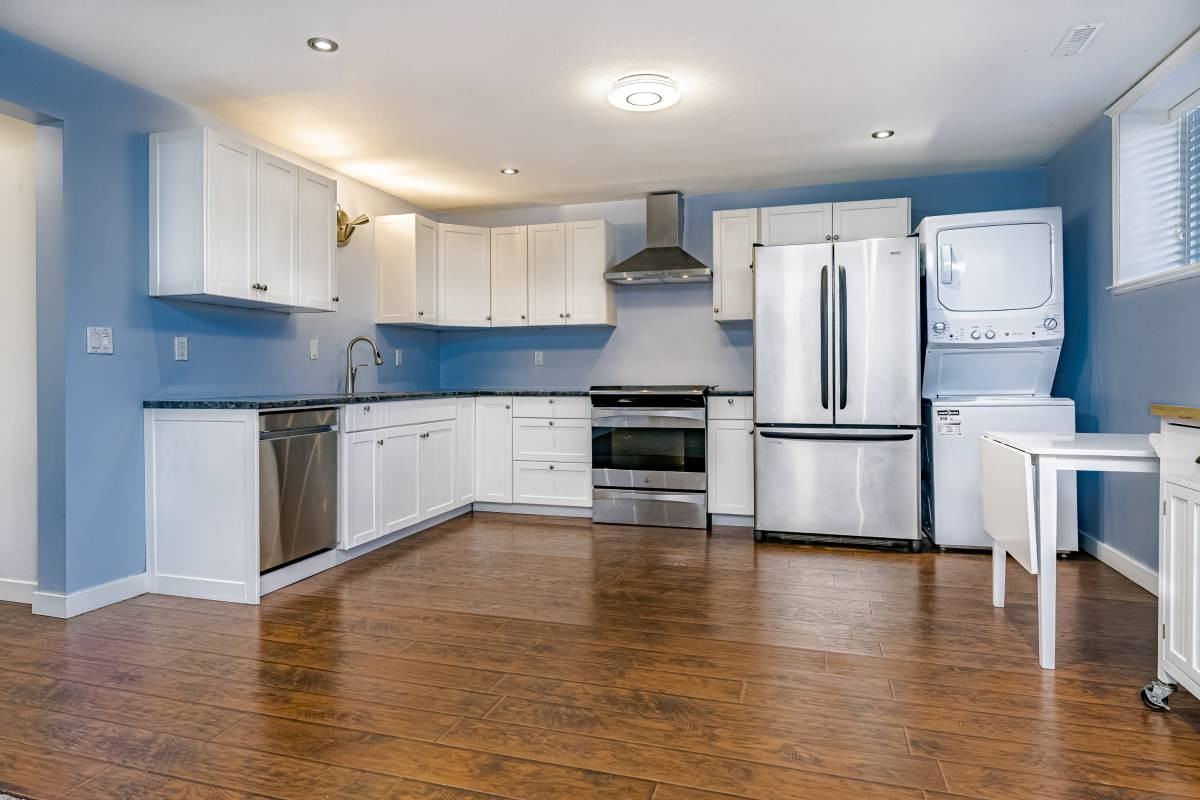 32971 Hawthorne Avenue - Photo 5 of 24