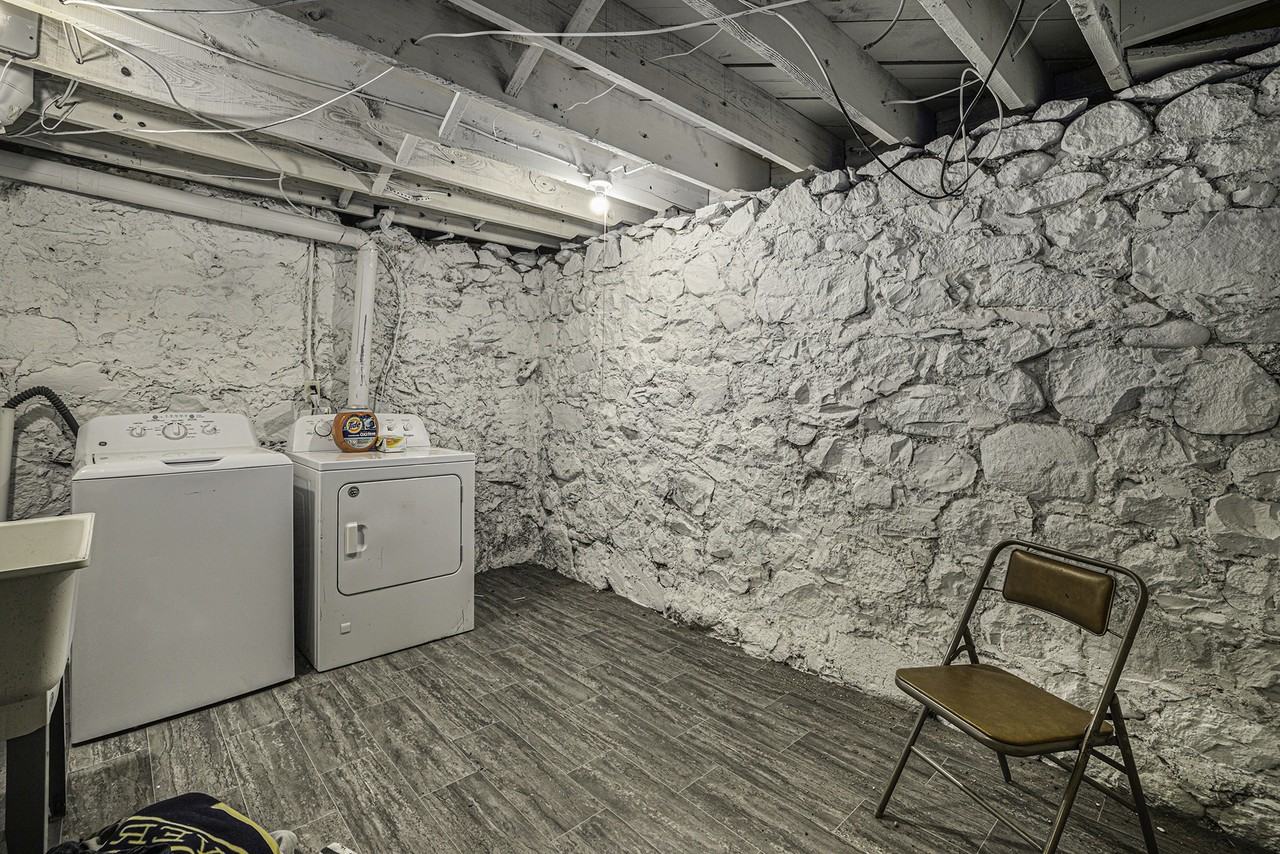 515 S. CFourth - Photo 2 of 14